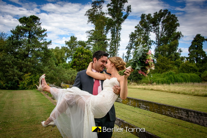Casamiento en Estancia Santa Elena de Katelyn y Arturo Foto y Video https://berllertama.com/